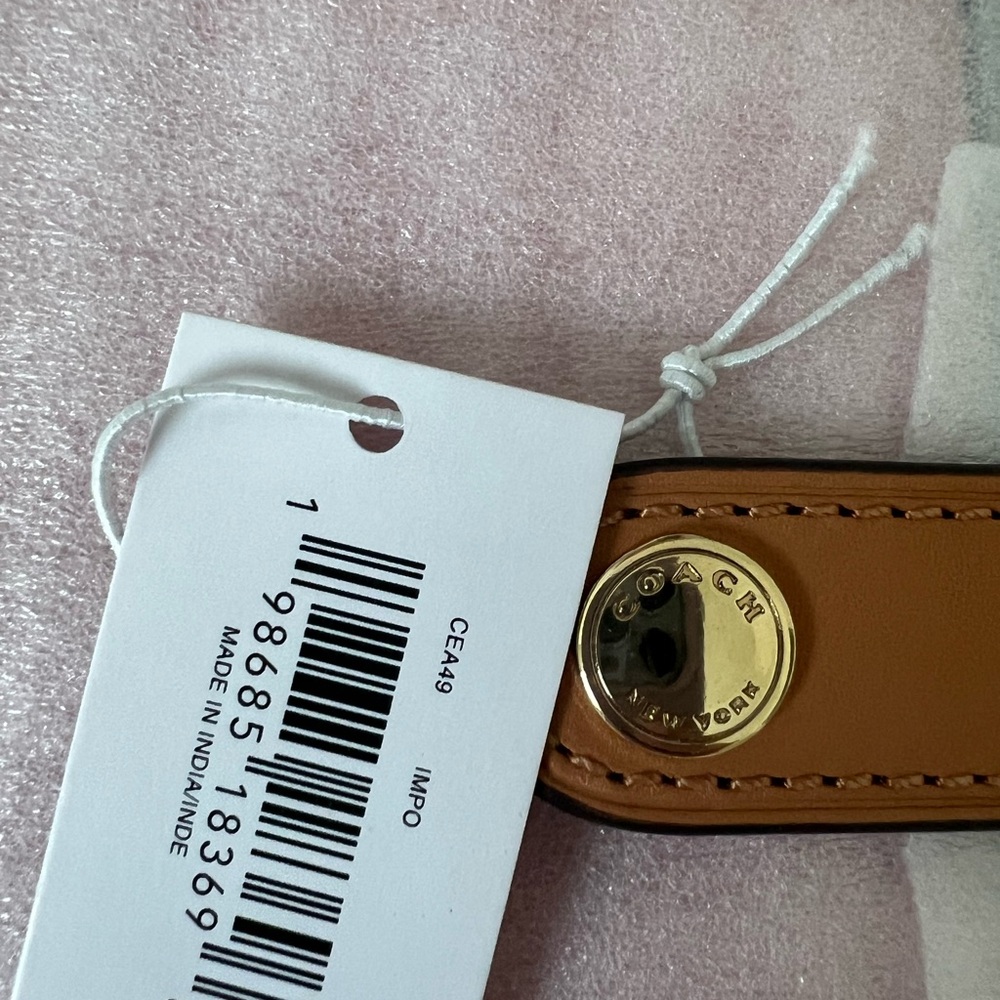 Coach powder pink notebook NWT brand new - Picture 5 of 5